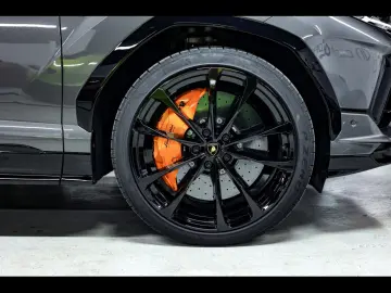 LAMBORGHINI Urus S 666 CH AKRAPOVIC CARBON AHK B&O 3&hellip;