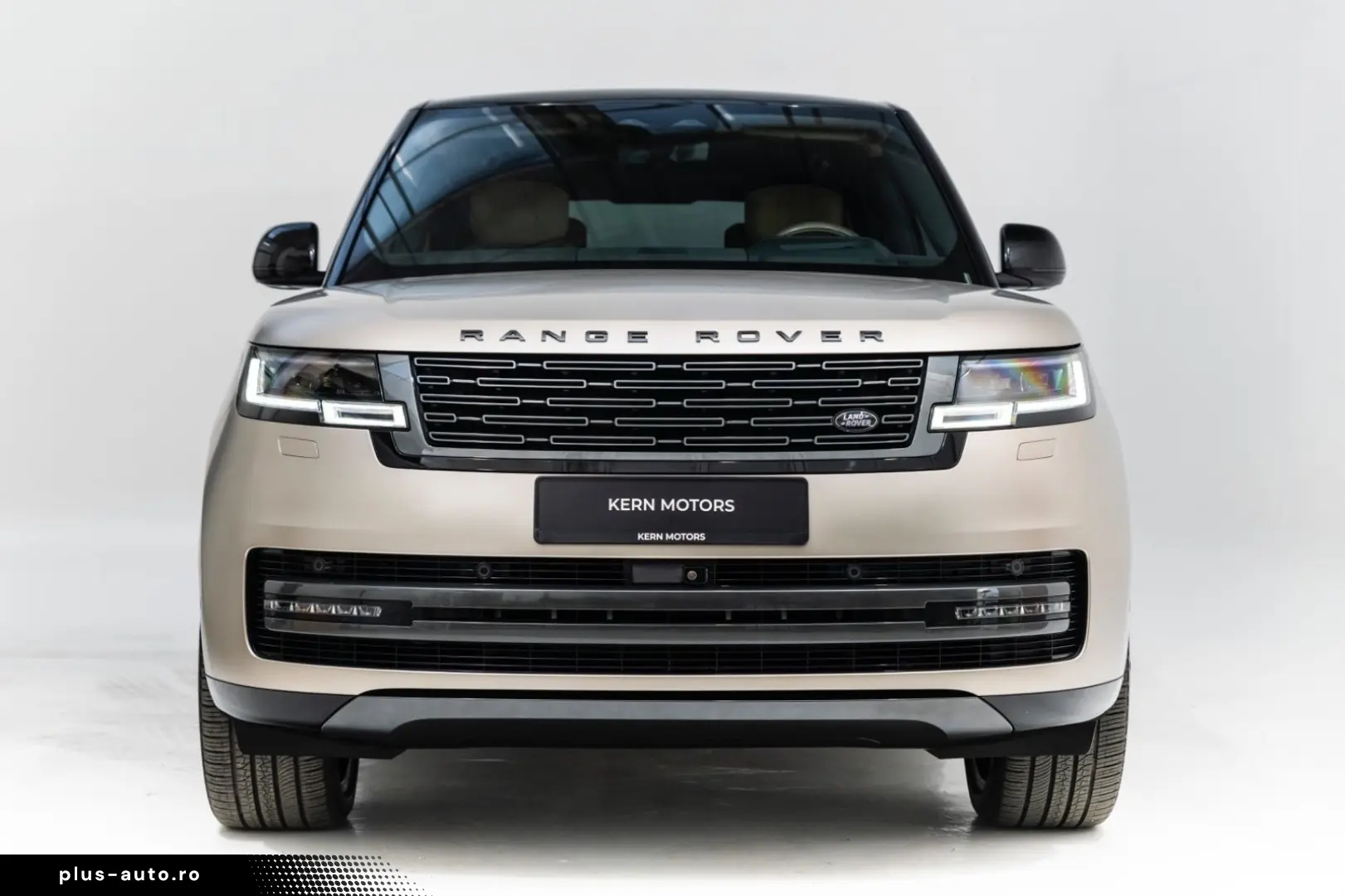 LAND ROVER P530 Autobiography LWB 23 Felgen Batumi Gold PPF