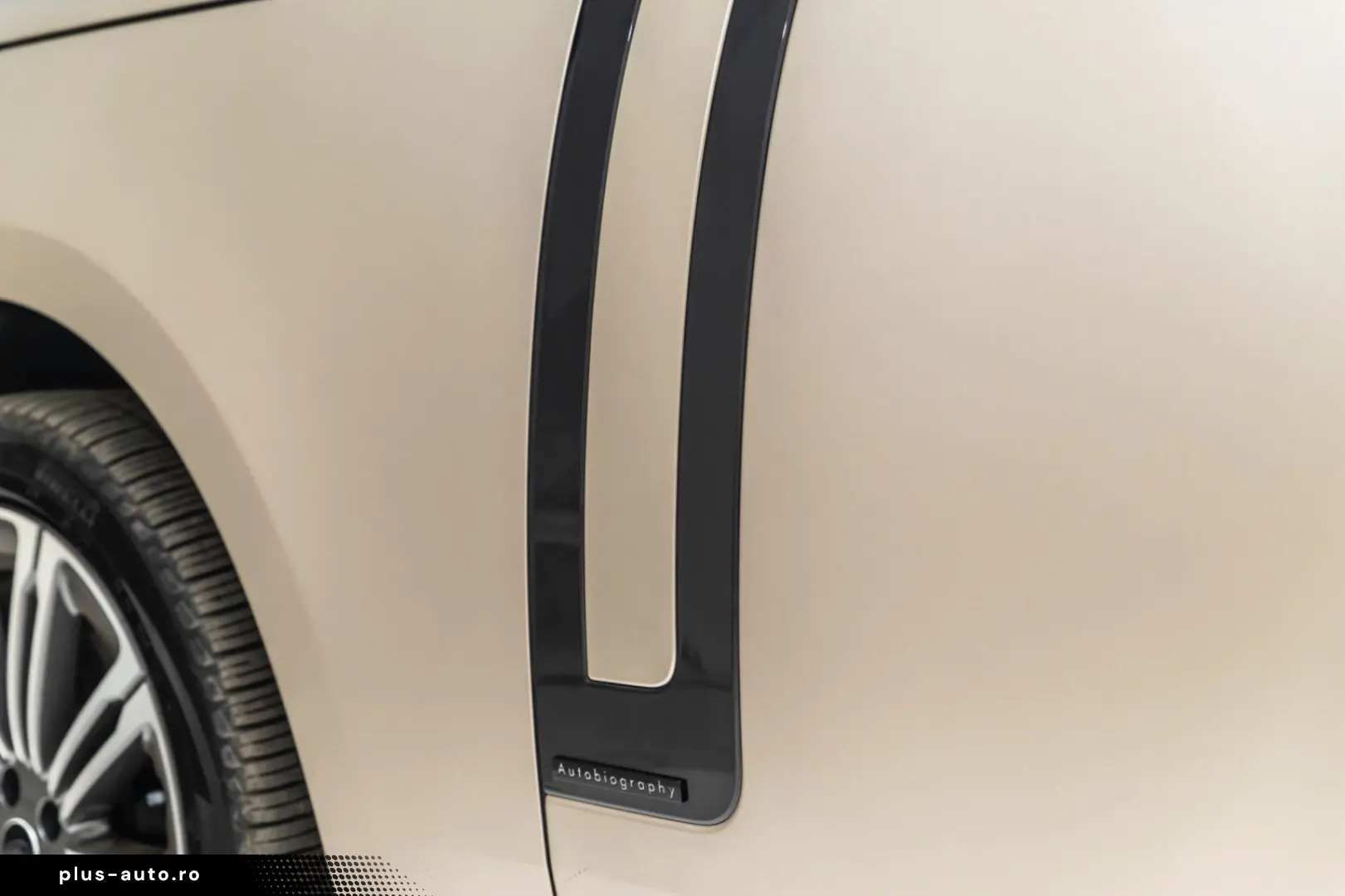 LAND ROVER P530 Autobiography LWB 23 Felgen Batumi Gold PPF