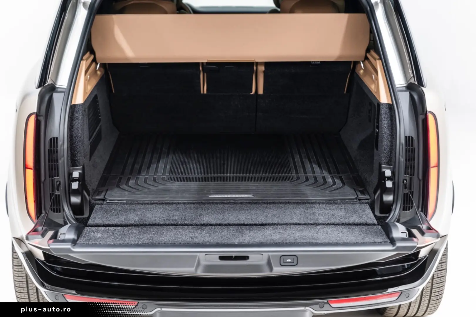 LAND ROVER P530 Autobiography LWB 23 Felgen Batumi Gold PPF