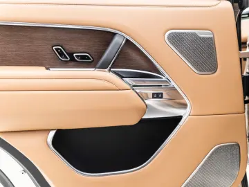 LAND ROVER P530 Autobiography LWB 23 Felgen Batumi Gold PPF