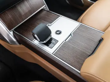 LAND ROVER P530 Autobiography LWB 23 Felgen Batumi Gold PPF