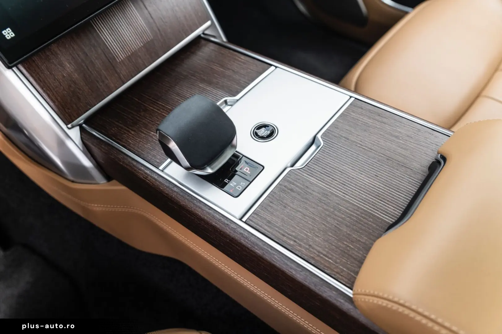 LAND ROVER P530 Autobiography LWB 23 Felgen Batumi Gold PPF