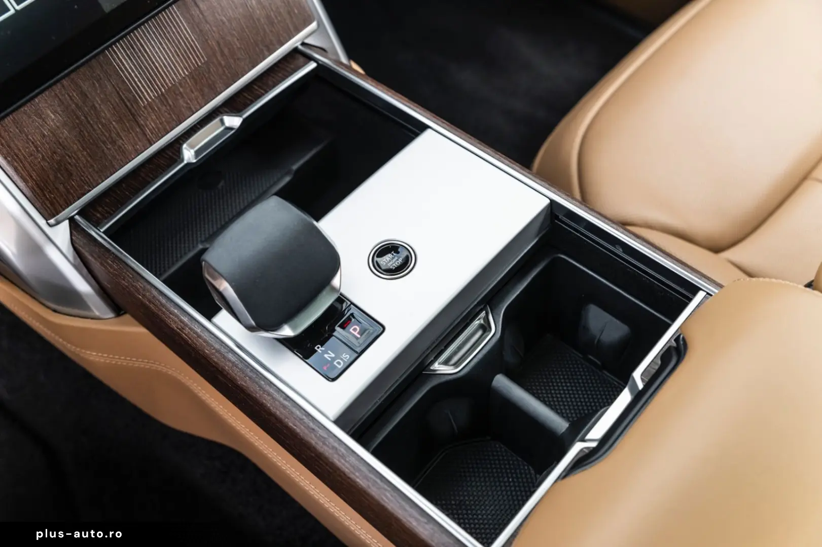 LAND ROVER P530 Autobiography LWB 23 Felgen Batumi Gold PPF