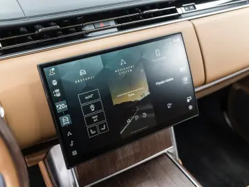 LAND ROVER P530 Autobiography LWB 23 Felgen Batumi Gold PPF