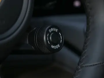 PORSCHE Panamera 4S E-Hybrid HA-Lenkung Head-Up BOSE