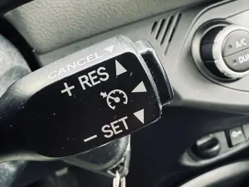 TOYOTA YARIS HYBRID  Fab 04.2020  1.5 HYBRID 100 Cp   Euro 6