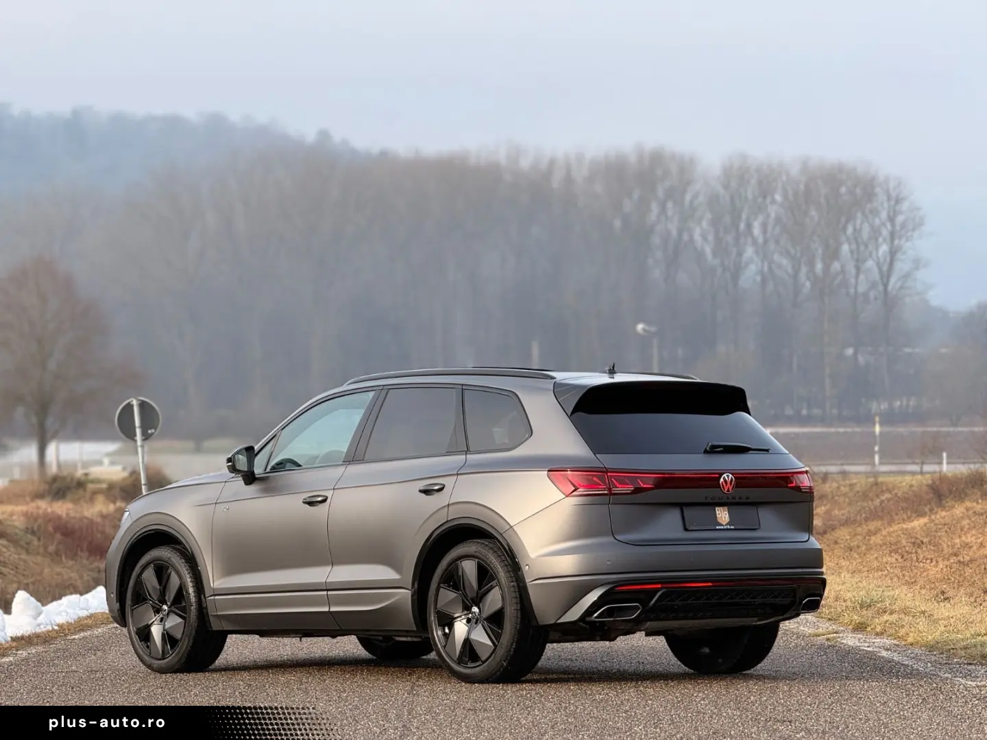 VW Touareg R-Line UNIKAT iQ AHK Stdhzg Softcl