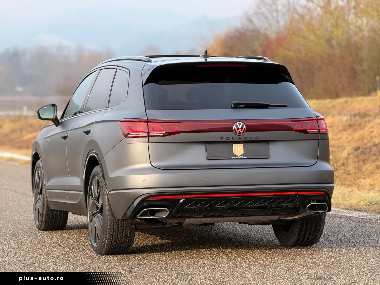 VW Touareg R-Line UNIKAT iQ AHK Stdhzg Softcl