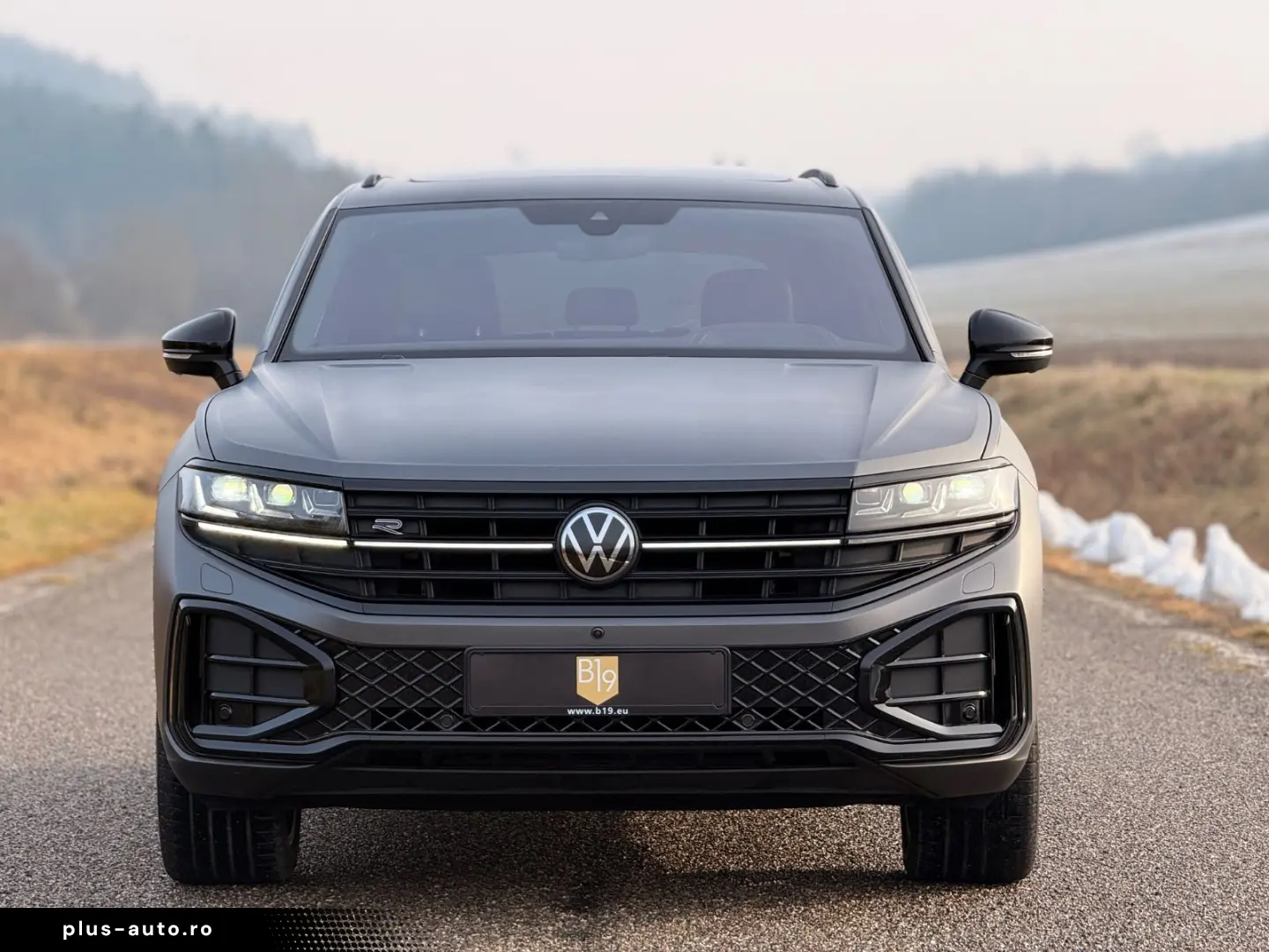 VW Touareg R-Line UNIKAT iQ AHK Stdhzg Softcl
