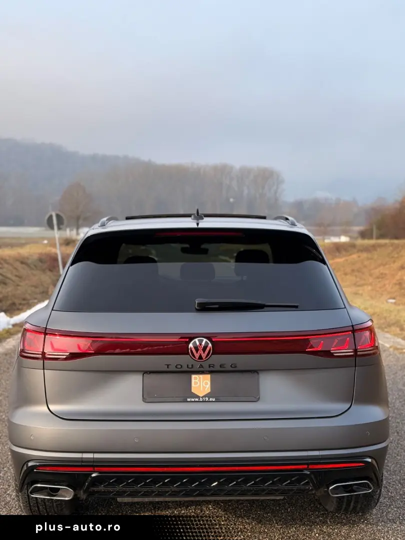 VW Touareg R-Line UNIKAT iQ AHK Stdhzg Softcl
