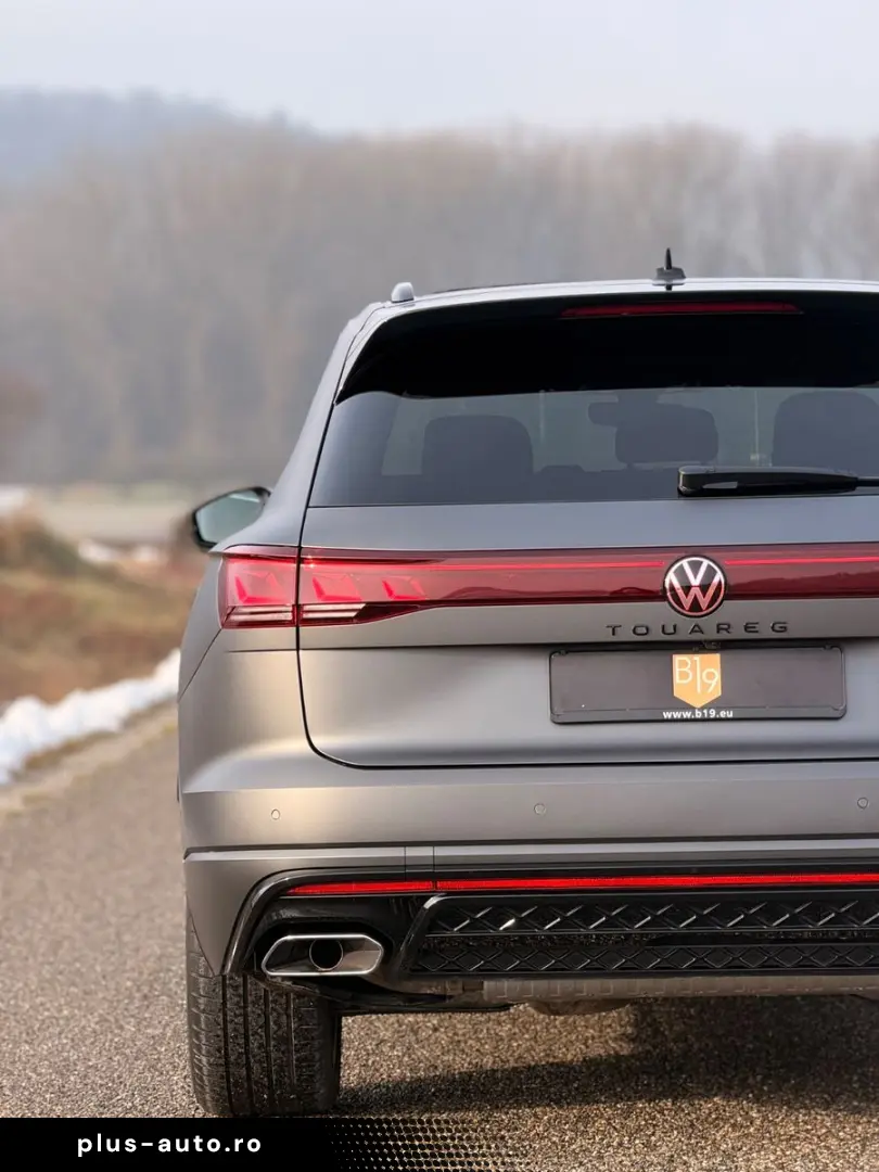 VW Touareg R-Line UNIKAT iQ AHK Stdhzg Softcl