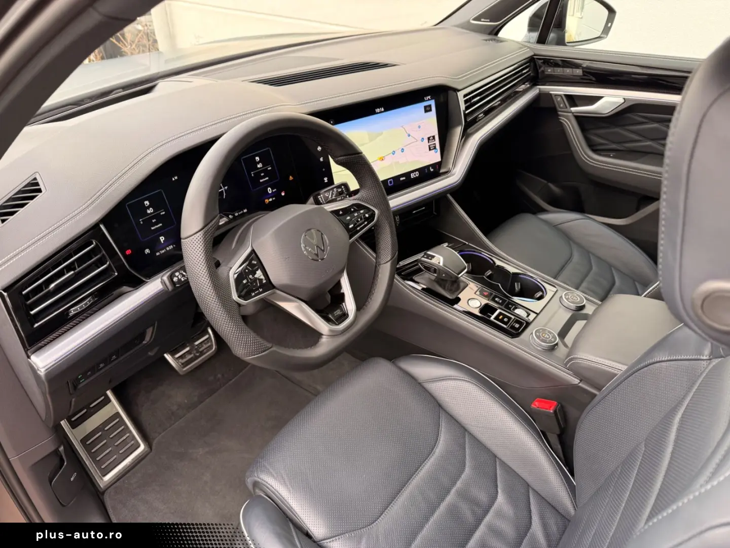 VW Touareg R-Line UNIKAT iQ AHK Stdhzg Softcl