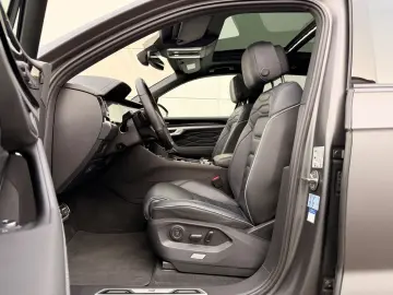 VW Touareg R-Line UNIKAT iQ AHK Stdhzg Softcl