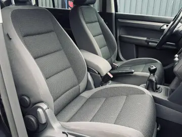 Volkswagen Touran  1.2 BENZINA 105CP  Euro 5  Fab 05.2011