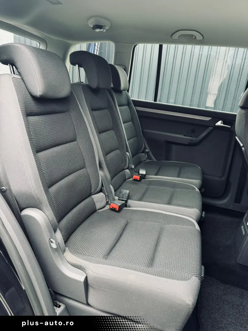 Volkswagen Touran  1.2 BENZINA 105CP  Euro 5  Fab 05.2011