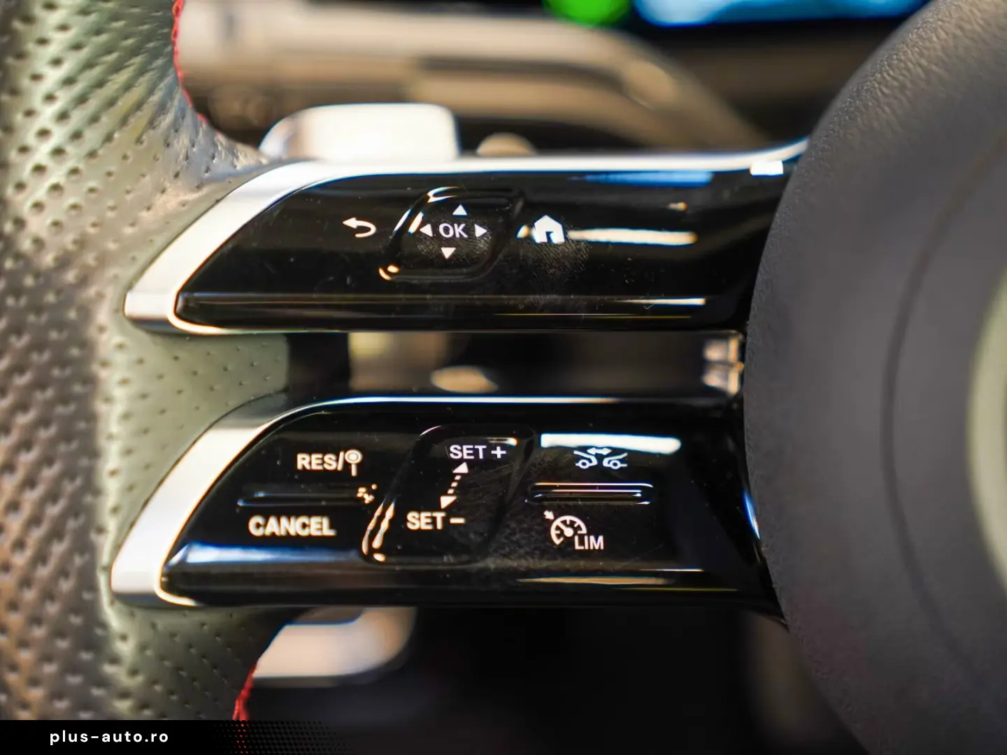 Mercedes-Benz CLA 250 e AMG Line Pano CarPlay