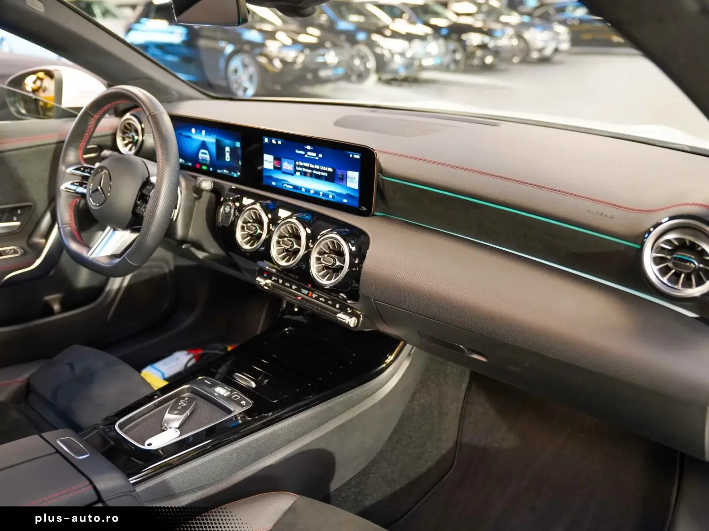 Mercedes-Benz CLA 250 e AMG Line Pano CarPlay