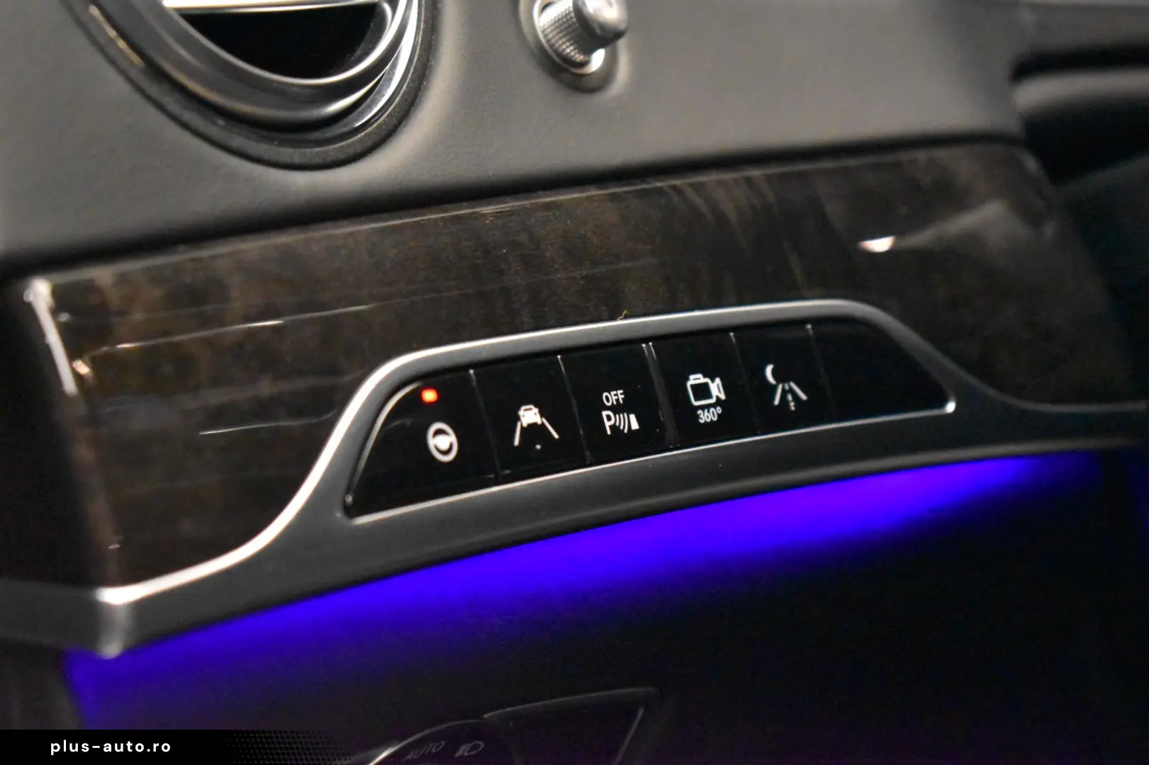 Mercedes-Benz S 63 AMG 5.5 V8 585 CP