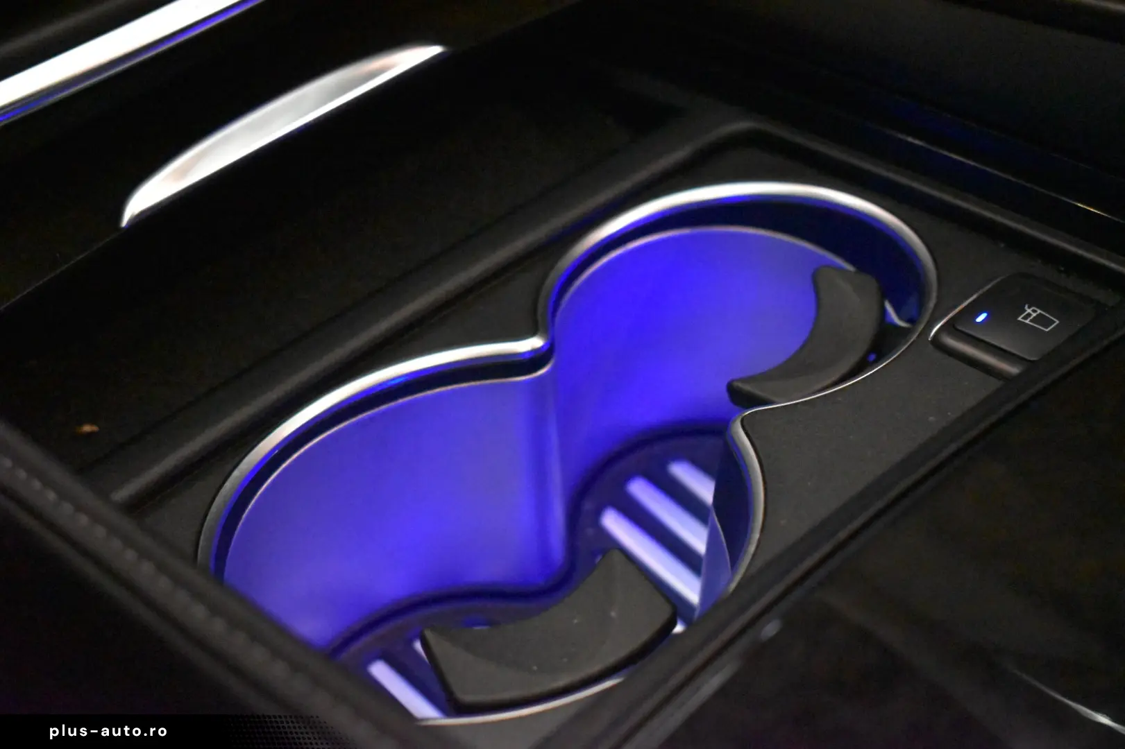 Mercedes-Benz S 63 AMG 5.5 V8 585 CP