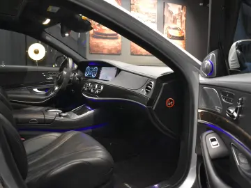 Mercedes-Benz S 63 AMG 5.5 V8 585 CP