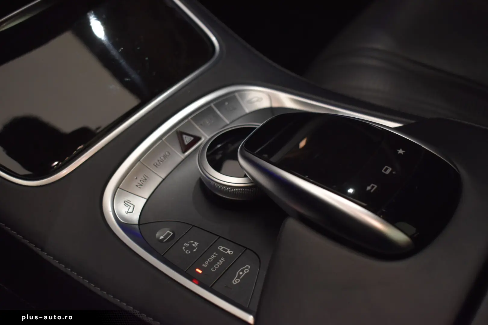 Mercedes-Benz S 63 AMG 5.5 V8 585 CP