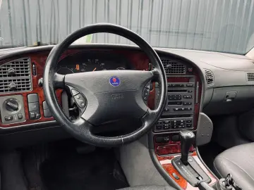 SAAB 9-5   Fab 2001   CUTIE AUTOMATA   2.3 BENZINA 180CP