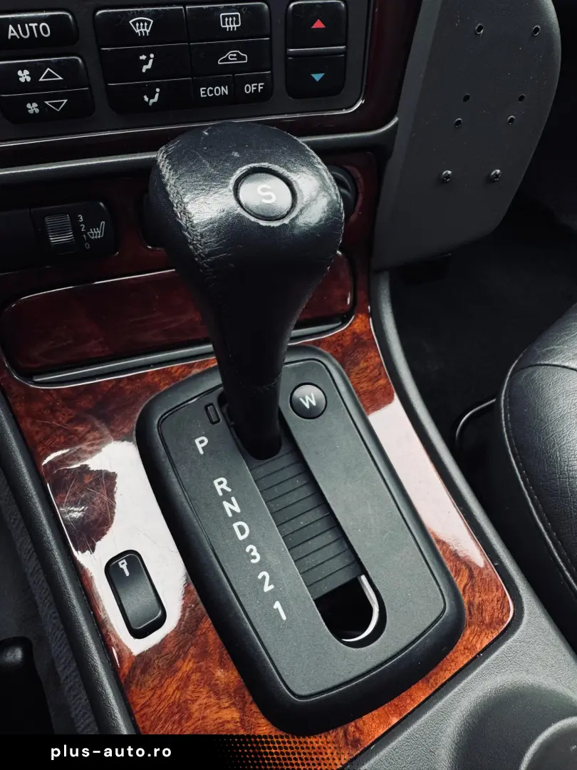 SAAB 9-5   Fab 2001   CUTIE AUTOMATA   2.3 BENZINA 180CP