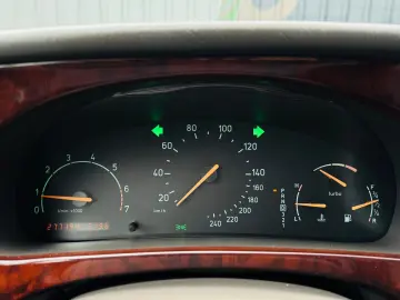 SAAB 9-5   Fab 2001   CUTIE AUTOMATA   2.3 BENZINA 180CP