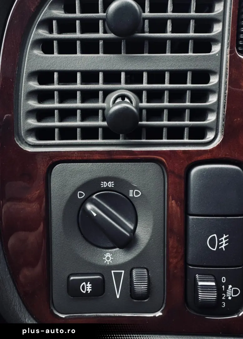 SAAB 9-5   Fab 2001   CUTIE AUTOMATA   2.3 BENZINA 180CP