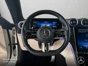 Mercedes-Benz CLE 300 e Cp AMG Adv  Pano Digital Memo