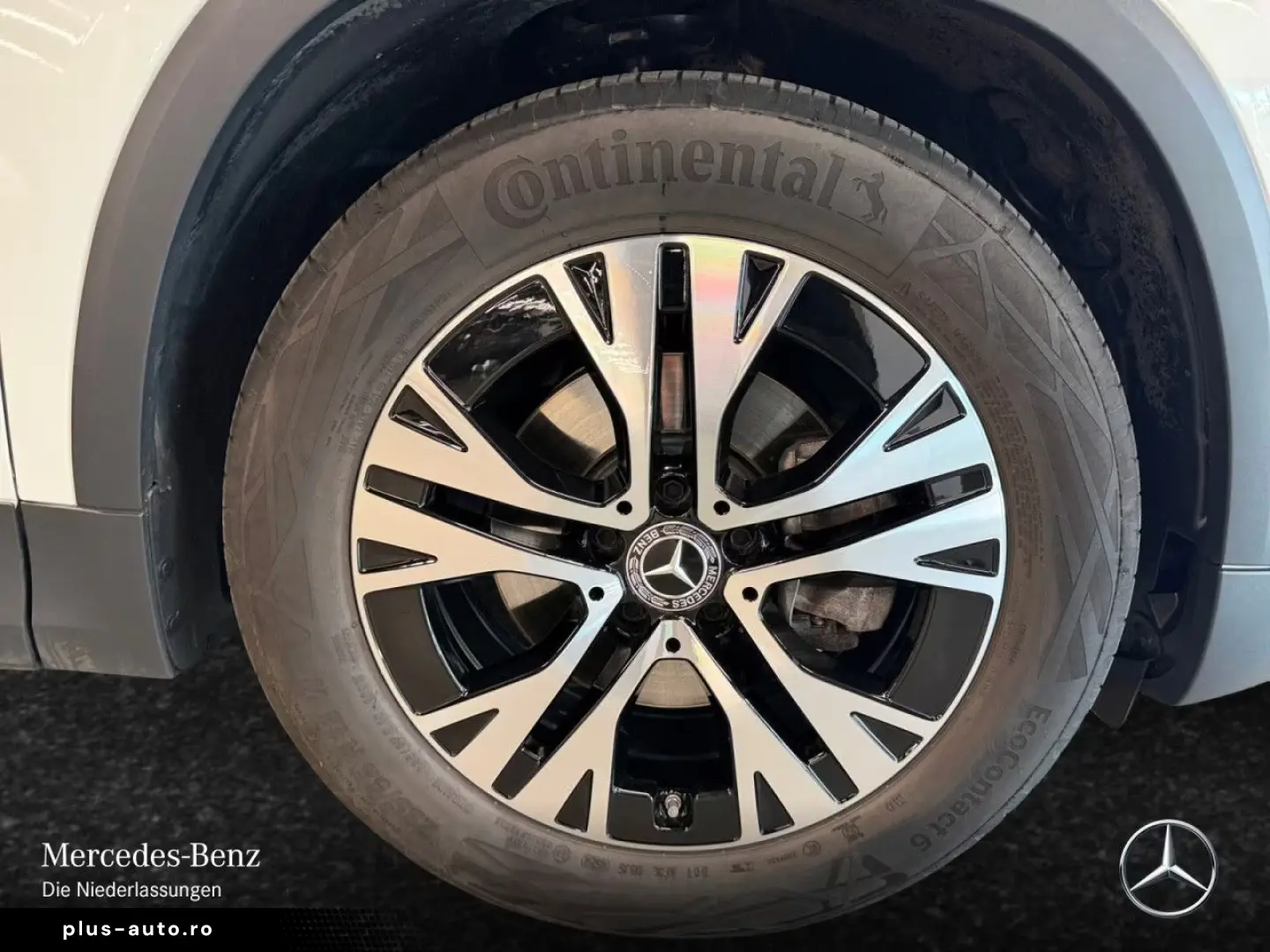 Mercedes-Benz GLA 180 Prog. Adv. PANO AHK MULTI DISTR