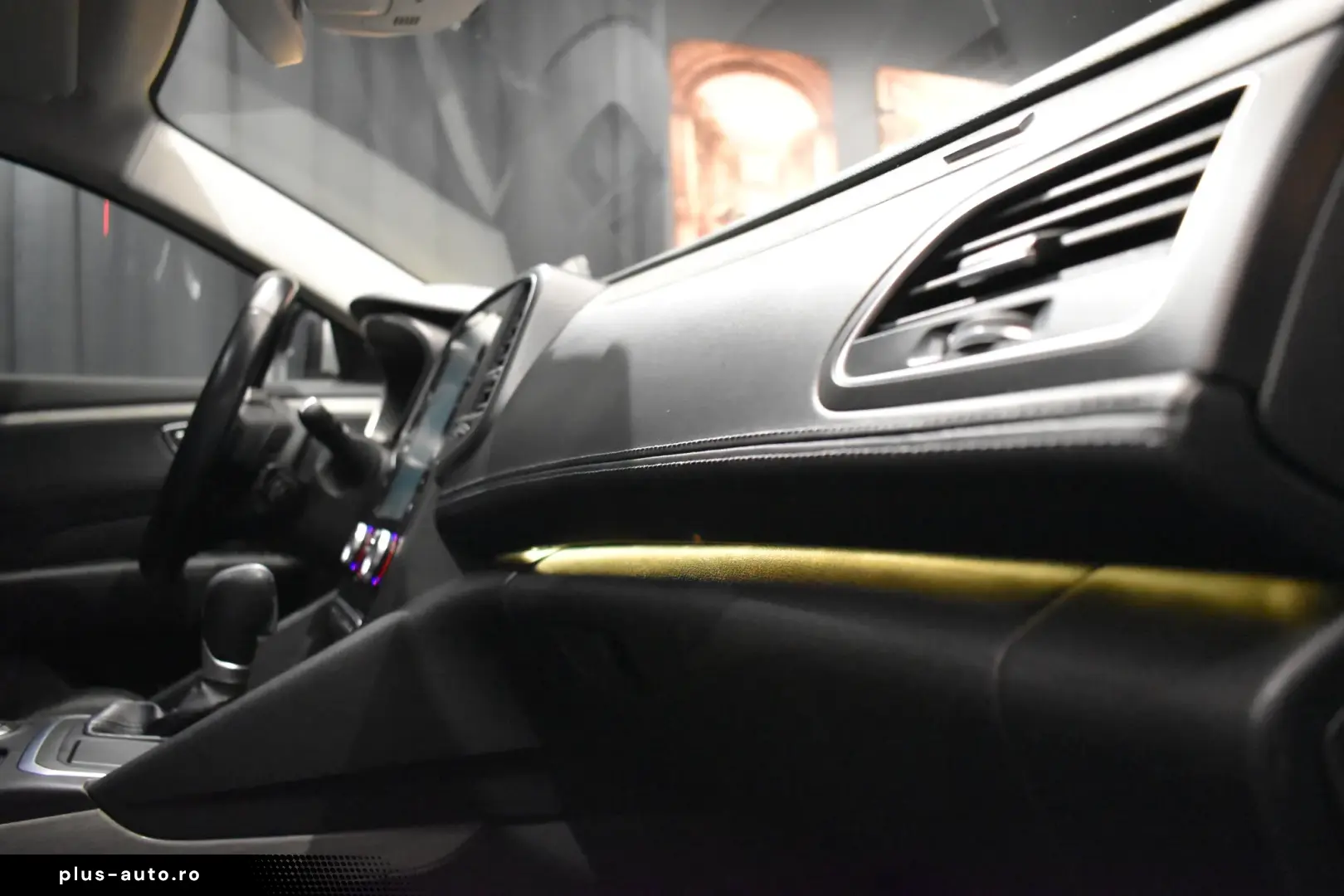 Renault Talisman Initiale Paris Bose Masaj 4Control HUD