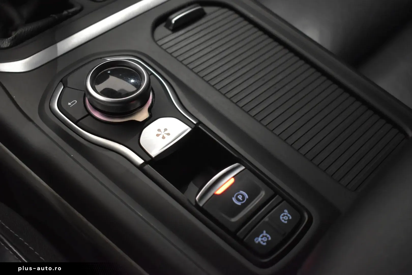 Renault Talisman Initiale Paris Bose Masaj 4Control HUD