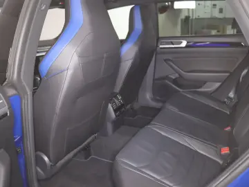 VW Arteon R Shooting Brake 2.0TSI