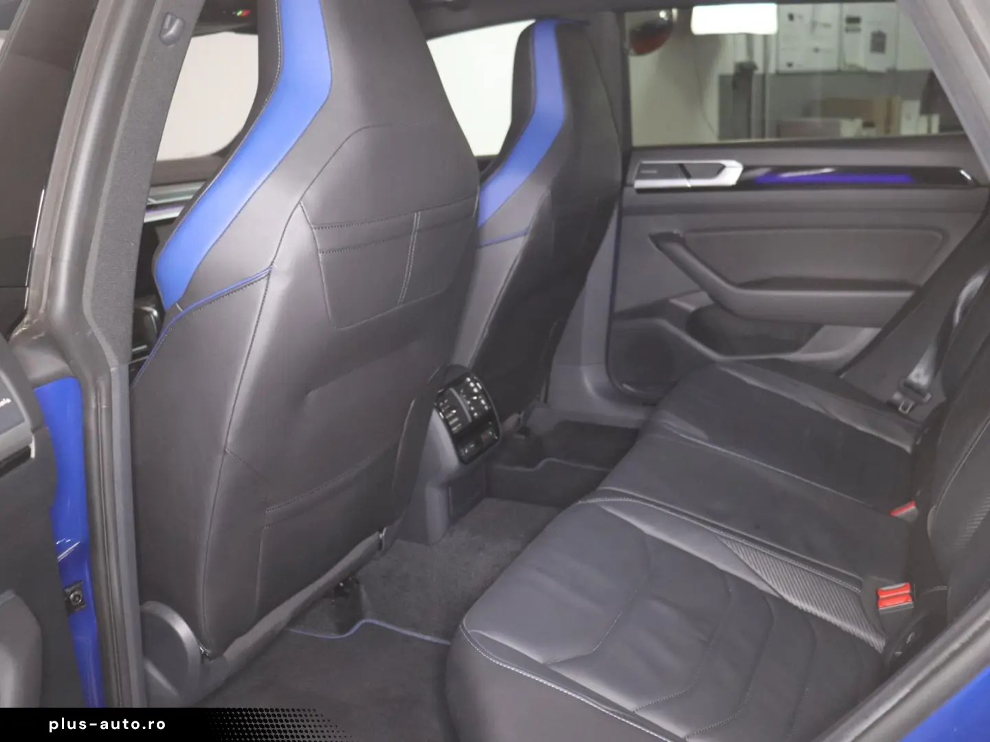 VW Arteon R Shooting Brake 2.0TSI