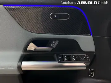 Mercedes-Benz GLA 220 4M AMG Line  360  Distr