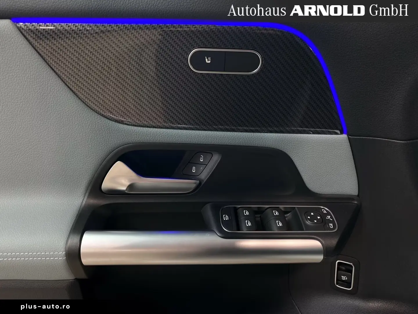 Mercedes-Benz GLA 220 4M AMG Line  360  Distr