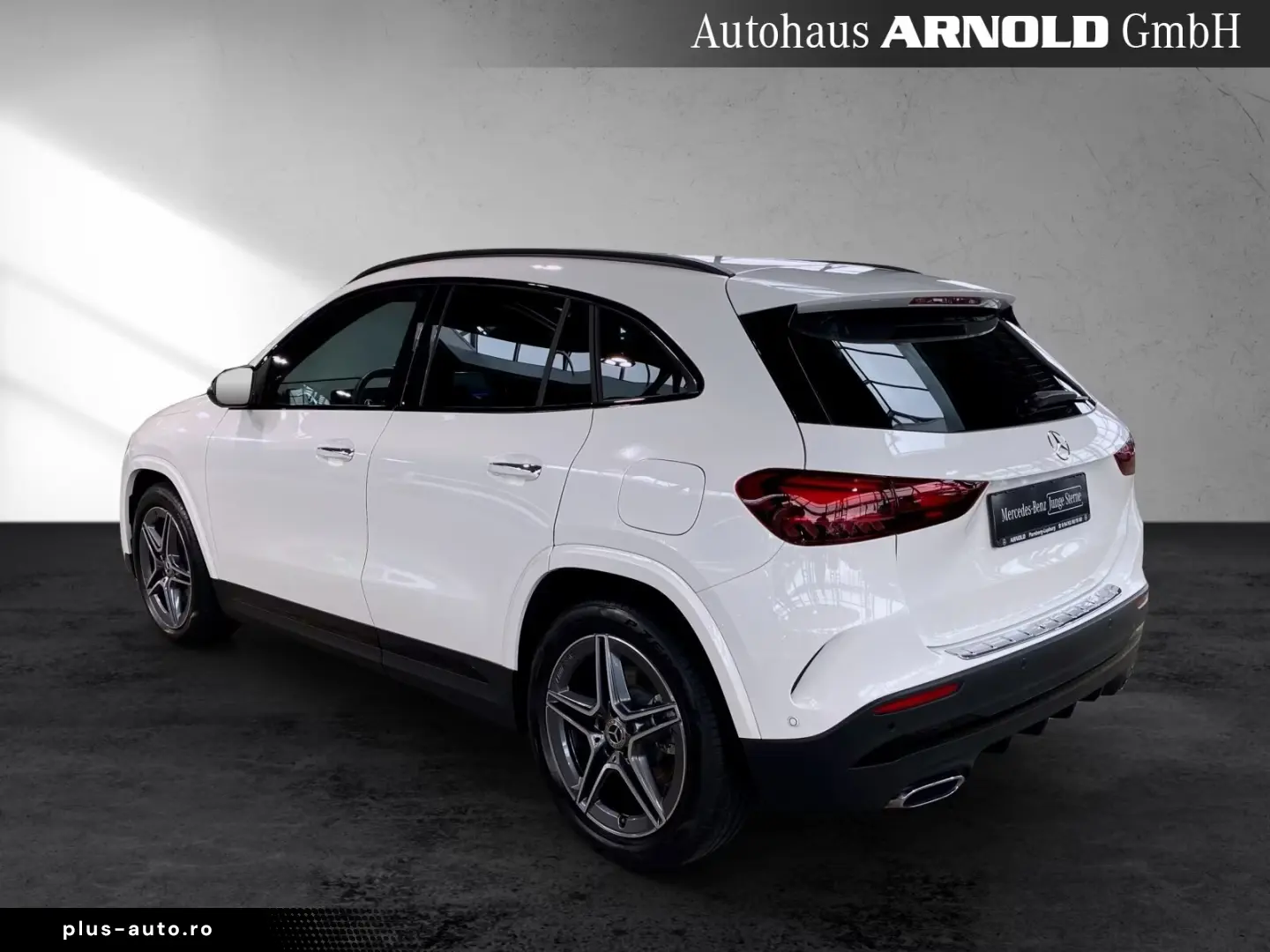 Mercedes-Benz GLA 220 4M AMG Line  360  Distr