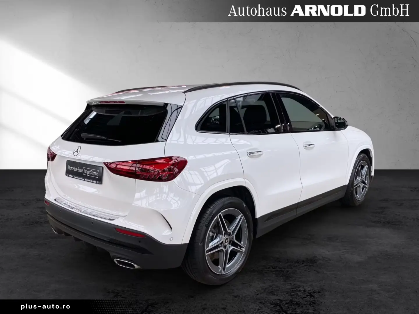 Mercedes-Benz GLA 220 4M AMG Line  360  Distr