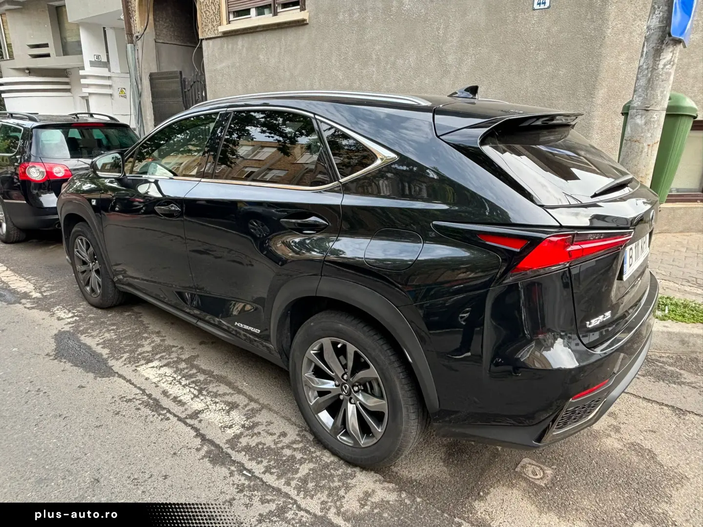 Lexus NX 300