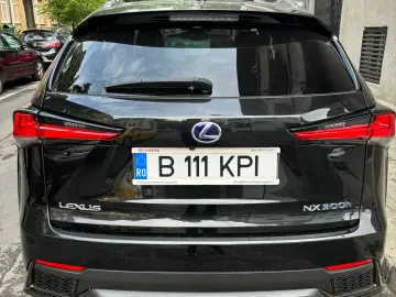 Lexus NX 300