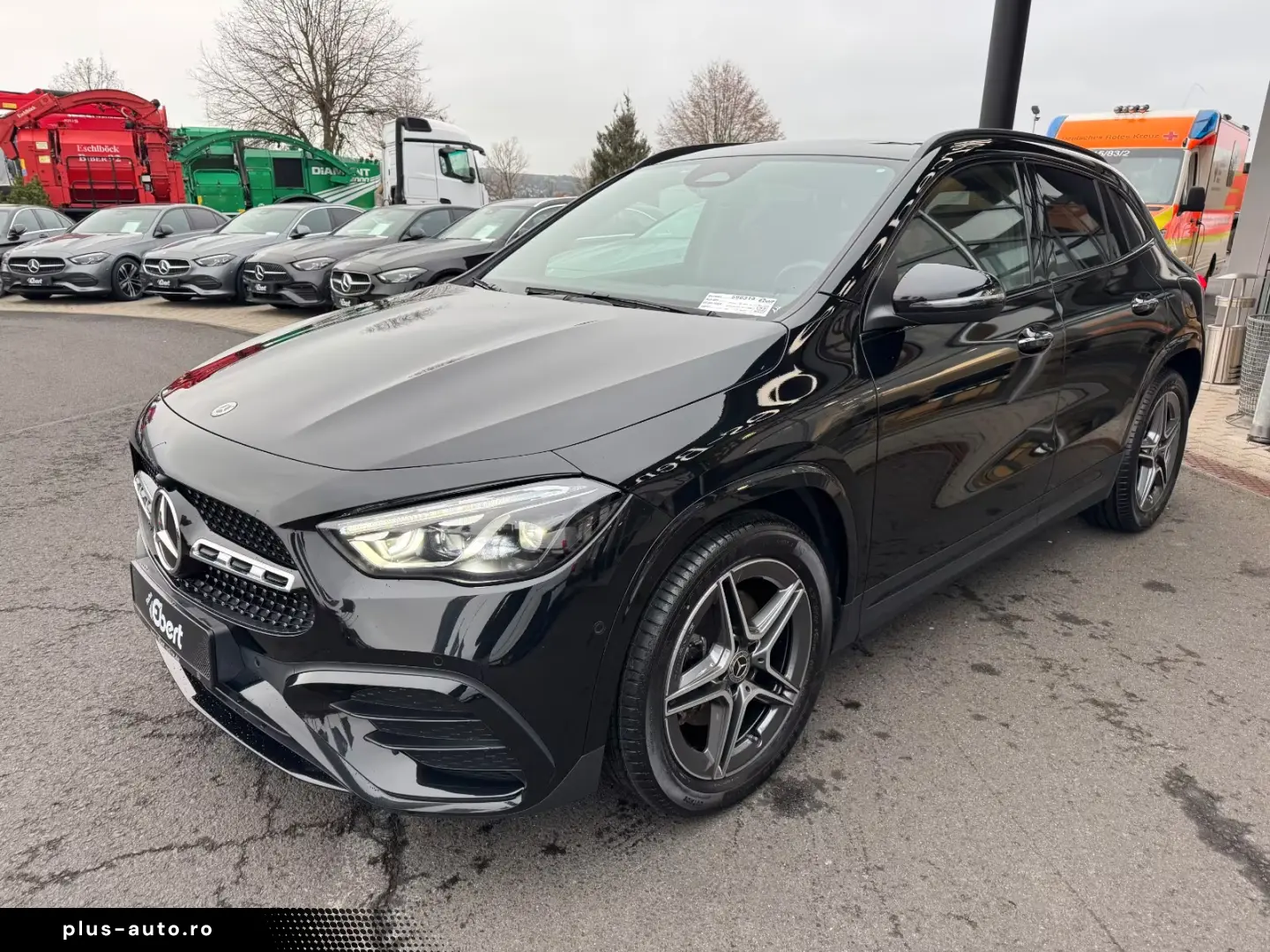 Mercedes-Benz GLA 200 AMG Pano Distr Ambient Multibeam
