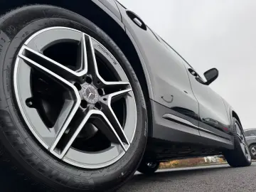 Mercedes-Benz GLA 200 AMG Pano Distr Ambient Multibeam