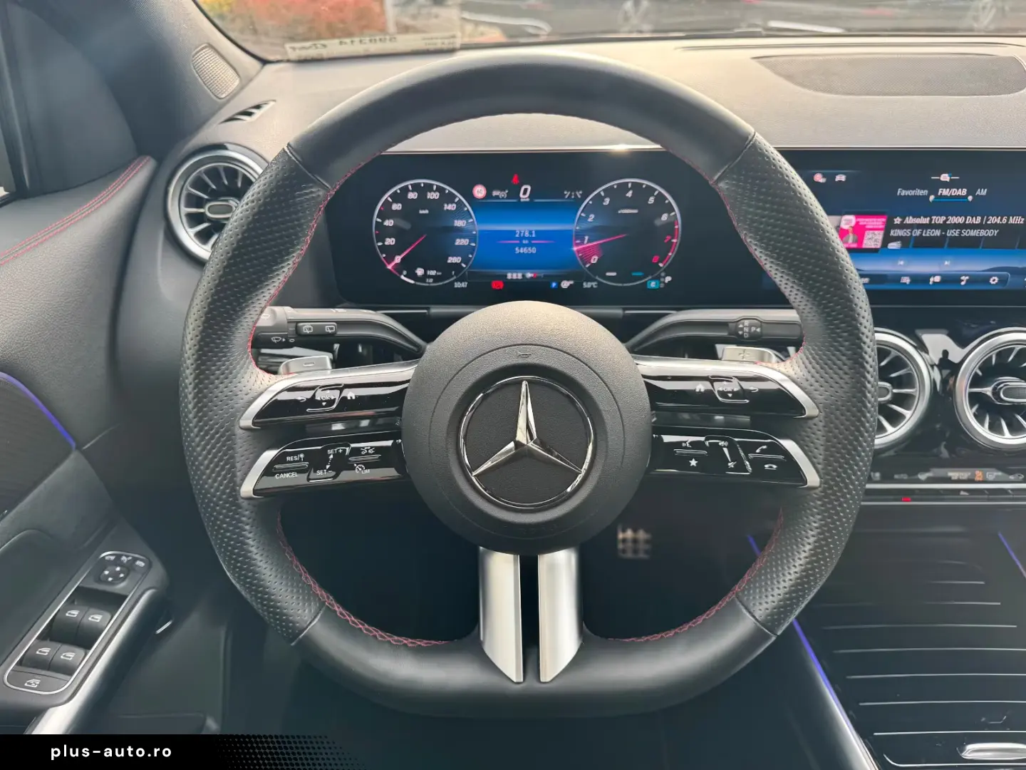 Mercedes-Benz GLA 200 AMG Pano Distr Ambient Multibeam