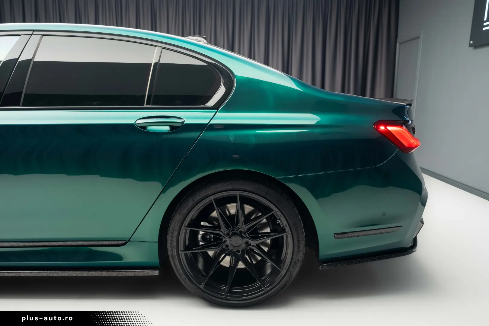 BMW Seria 7 750i xDrive