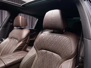 BMW Seria 7 750i xDrive