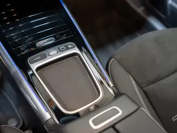 Mercedes-Benz GLA 180 AMG Line