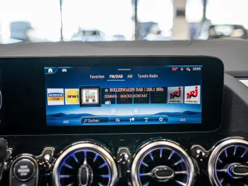 Mercedes-Benz GLA 180 AMG Line