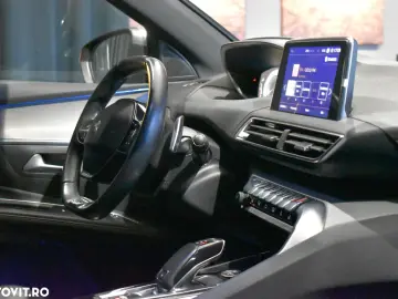 Peugeot 5008 2.0 BlueHDi S&S EAT8 GT 180 CP  7 Locuri  LED